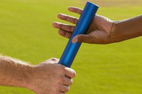 2026世界杯-紫钻新辉！莎拉波娃回归首秀破纪录，雄鹿主场万人沸腾